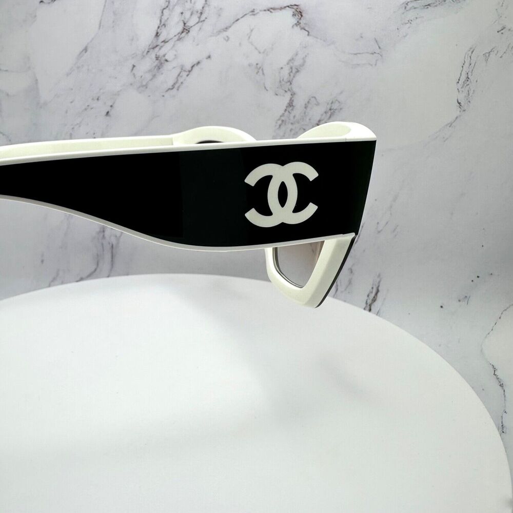 New CHANEL Sunglasses - Picture 13 of 16